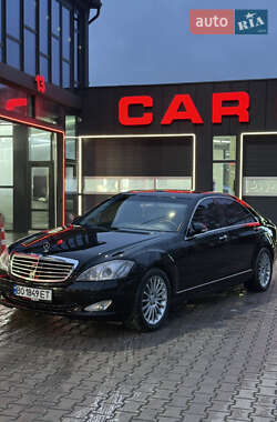 Mercedes-Benz S-Class 2005