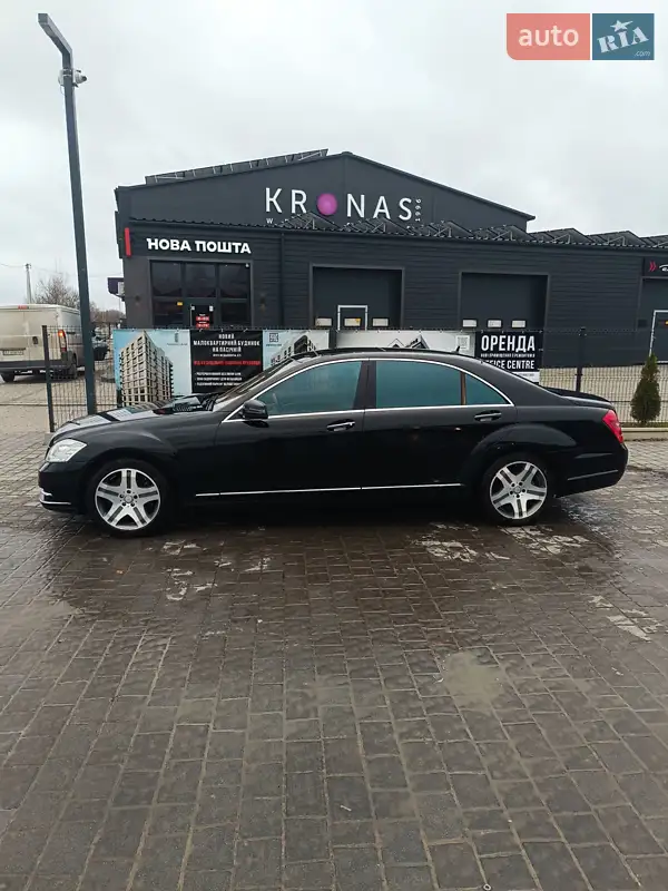 Mercedes-Benz S-Class 2007