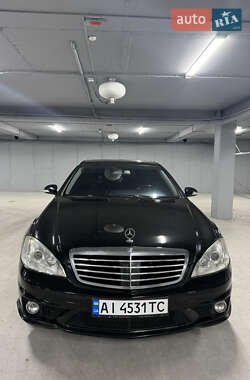 Mercedes-Benz S-Class  2006