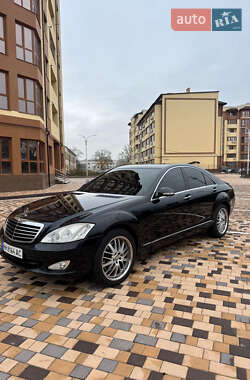 Mercedes-Benz S-Class 2008