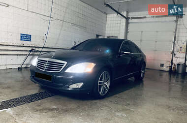 Mercedes-Benz S-Class  2008