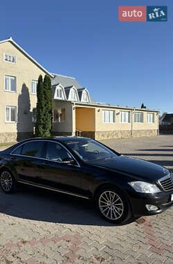 Mercedes-Benz S-Class  2006