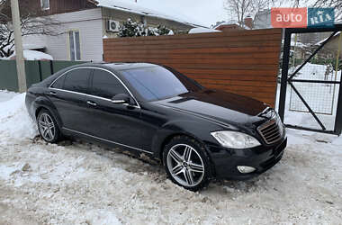 Mercedes-Benz S-Class  2008