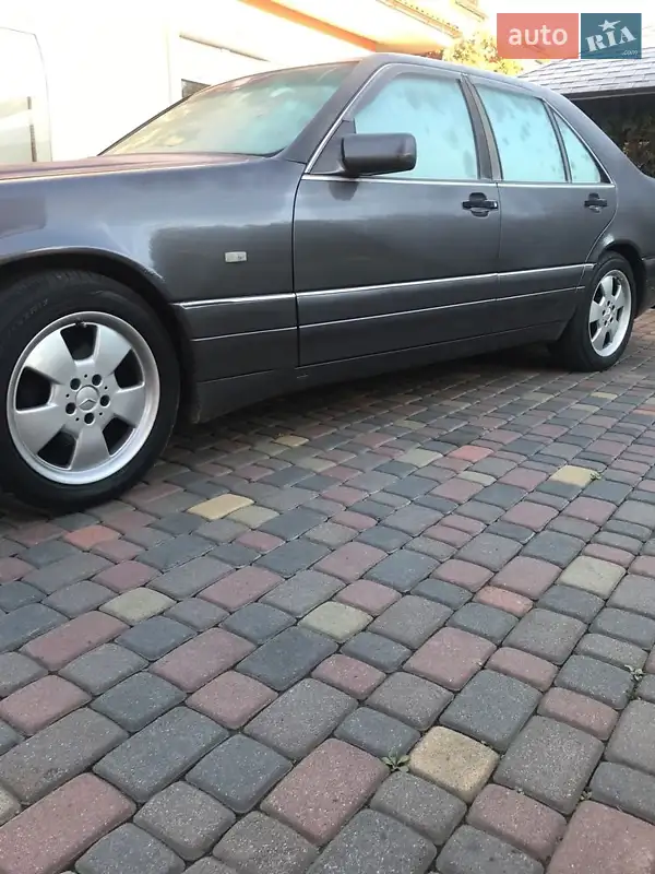 Mercedes-Benz S-Class 1998