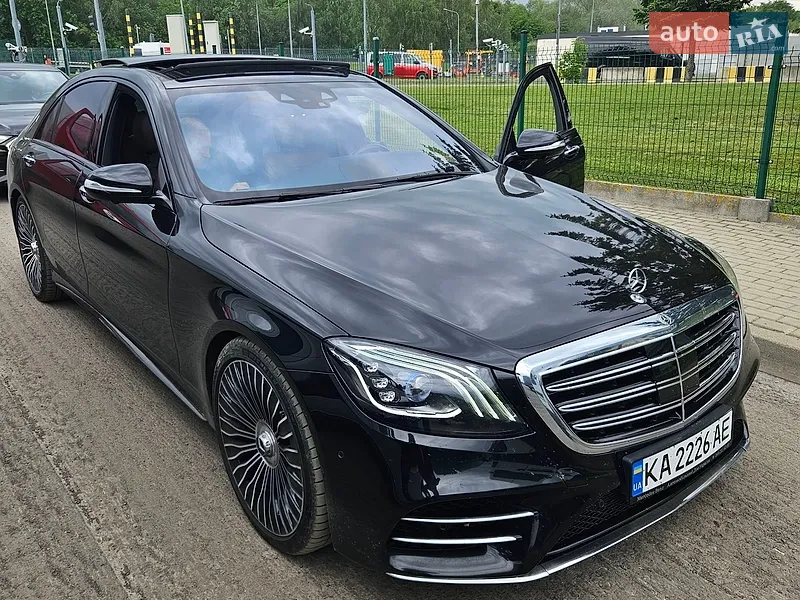Mercedes-Benz S-Class 2020