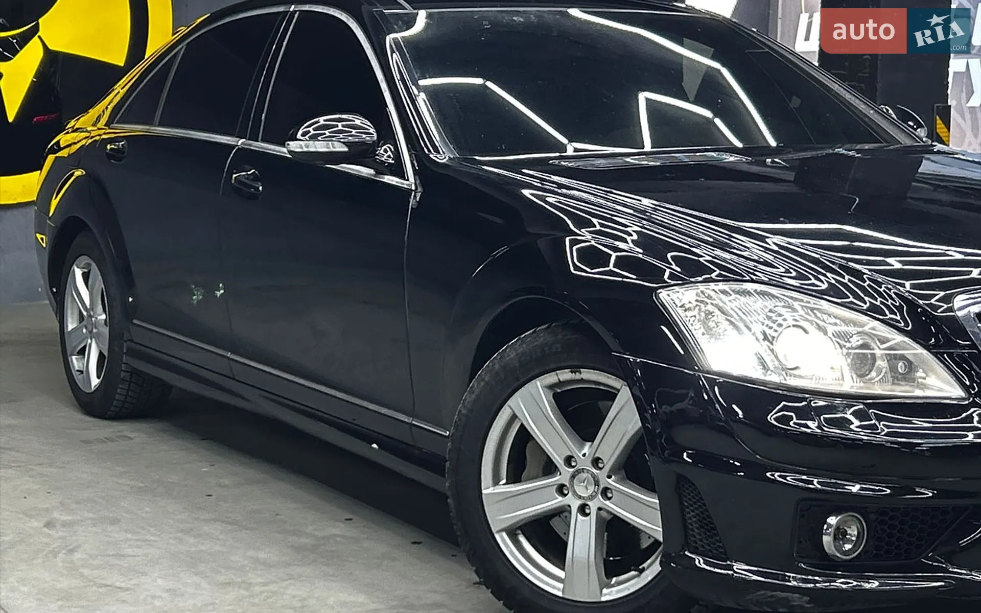 Mercedes-Benz S-Class 2008 VIN WDDNG86X38A154282 фото оголошення 2 з 25