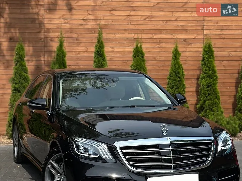 Mercedes-Benz S-Class