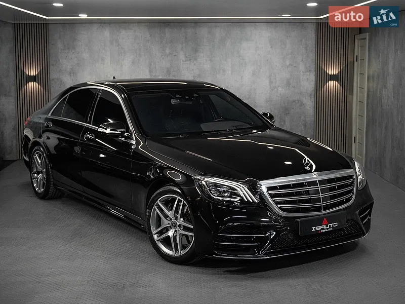 Mercedes-Benz S-Class