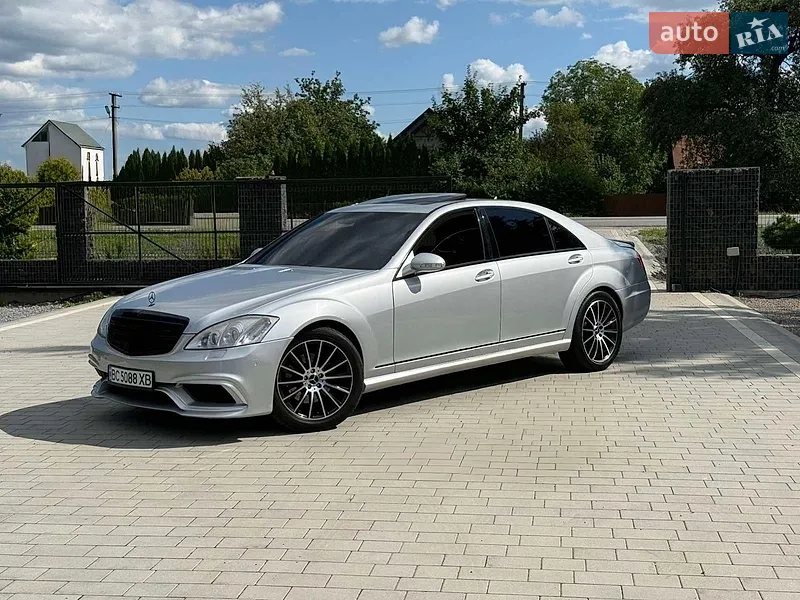 Mercedes-Benz S-Class 2008