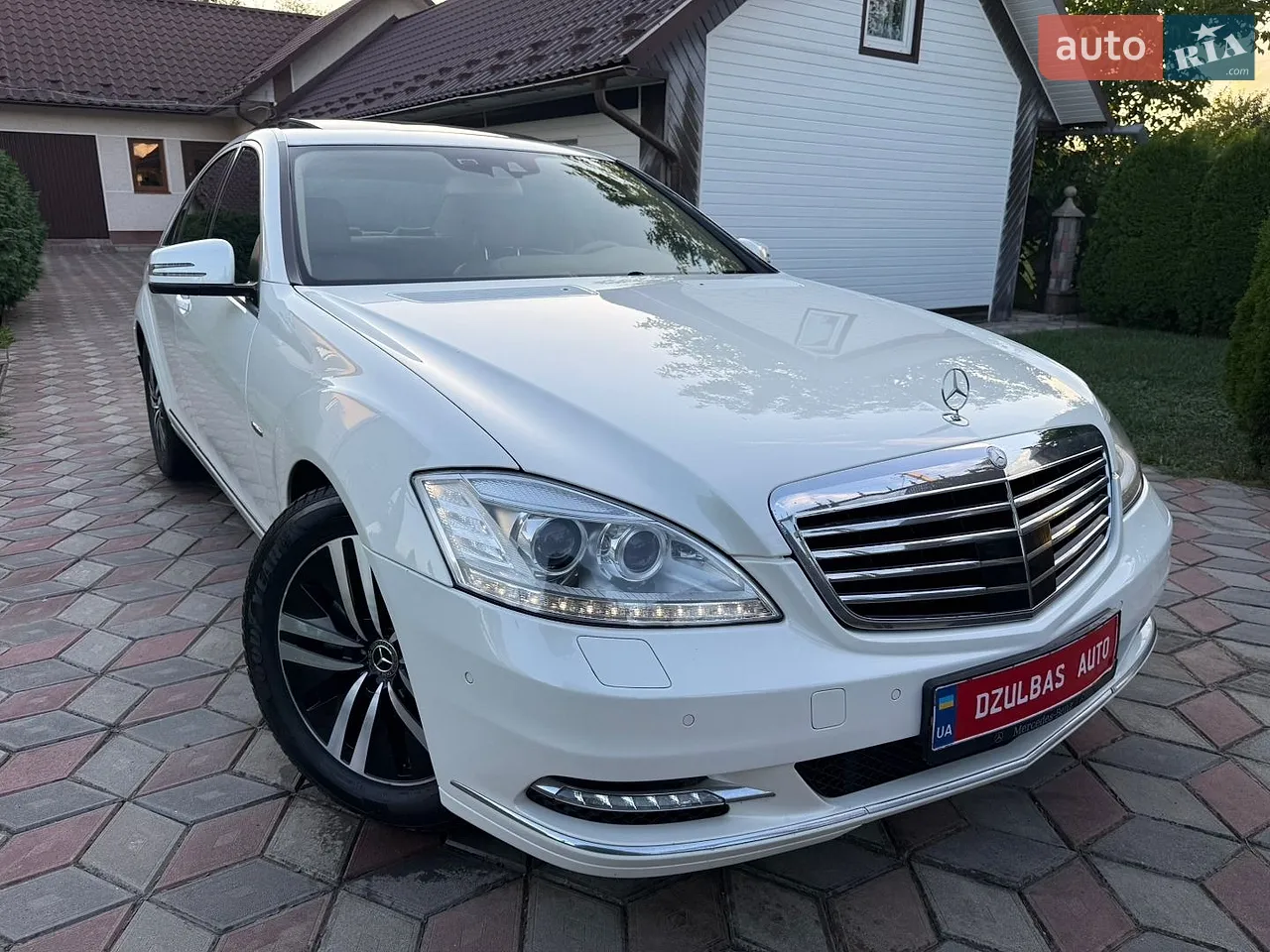 2011 Mercedes-Benz S-klasse - мініатюра 2