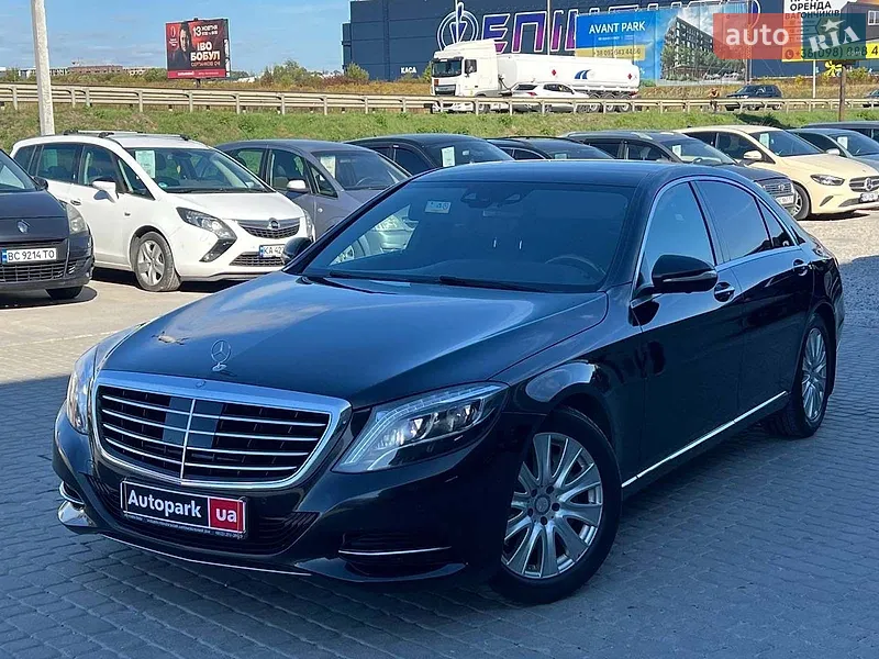 Mercedes-Benz S-Class