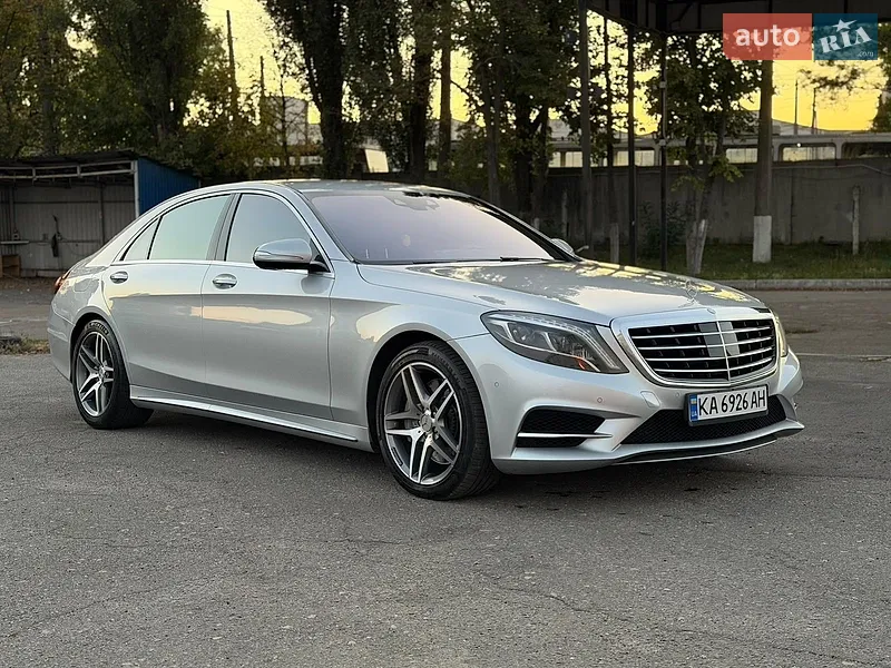 Mercedes-Benz S-Class