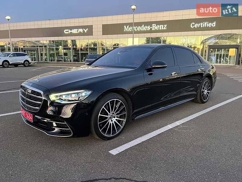 Mercedes-Benz S-Class 2021