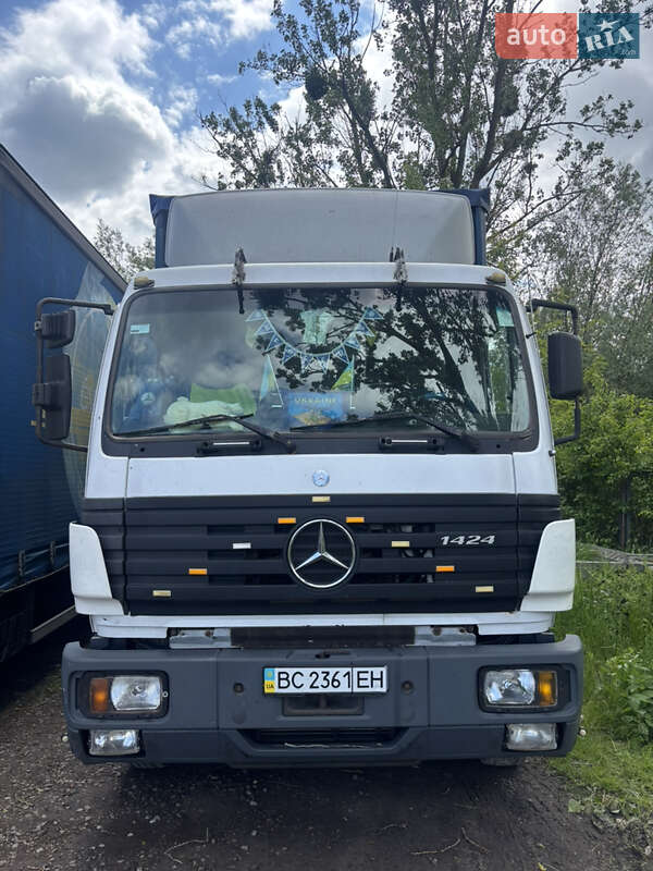Вантажний фургон Mercedes-Benz SK-Series