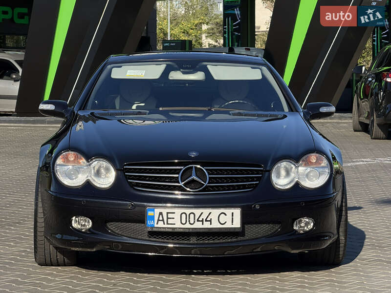 Mercedes-Benz SL-Class