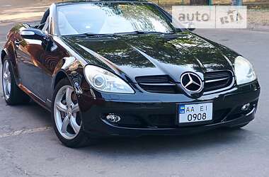 Mercedes-Benz SLK-Class  2005
