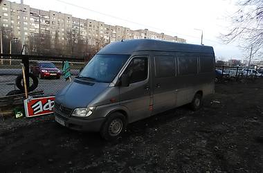 Mercedes-Benz Sprinter  2005