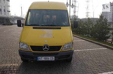 Mercedes-Benz Sprinter Грузопассажирский 2005