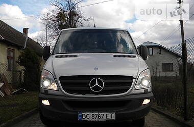 Mercedes-Benz Sprinter  2011