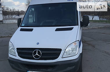 Mercedes-Benz Sprinter  2011