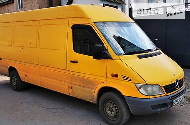 Mercedes-Benz Sprinter  2004