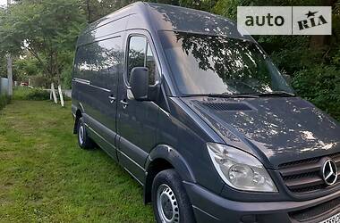 Mercedes-Benz Sprinter  2010