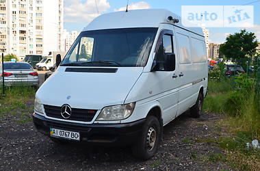 Mercedes-Benz Sprinter  2005