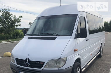 Mercedes-Benz Sprinter  2002