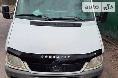 Mercedes-Benz Sprinter  2005