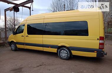 Mercedes-Benz Sprinter  2012