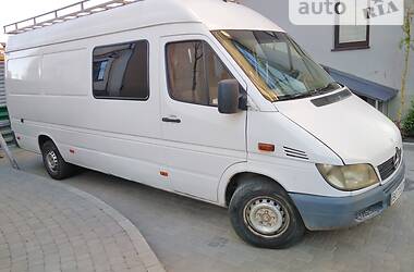 Mercedes-Benz Sprinter  2004