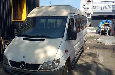 Mercedes-Benz Sprinter  2004