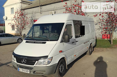 Mercedes-Benz Sprinter  2005