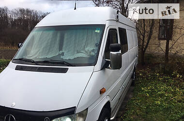 Mercedes-Benz Sprinter 2004