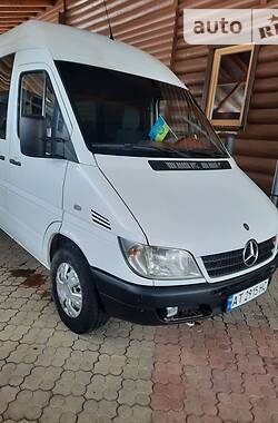 Mercedes-Benz Sprinter  2005