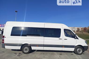 Mercedes-Benz Sprinter  2011