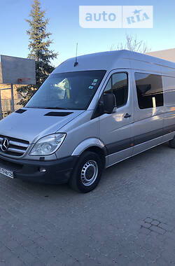 Mercedes-Benz Sprinter  2011