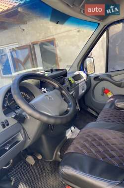 Mercedes-Benz Sprinter  2004