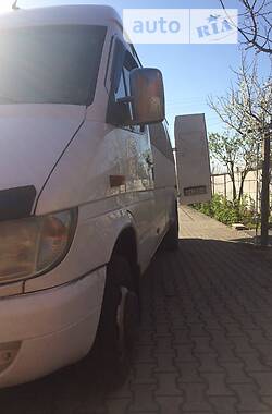 Mercedes-Benz Sprinter  2002