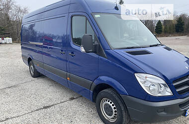 Mercedes-Benz Sprinter  2013