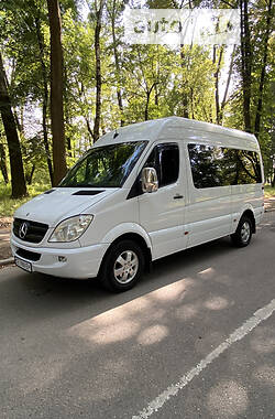 Mercedes-Benz Sprinter  2012