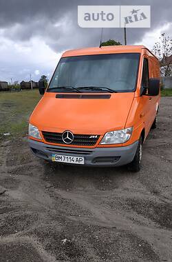 Mercedes-Benz Sprinter 214 NGT 2004