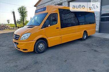 Mercedes-Benz Sprinter  2013