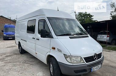 Mercedes-Benz Sprinter  2004