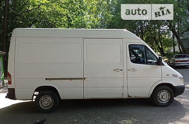 Mercedes-Benz Sprinter  2006