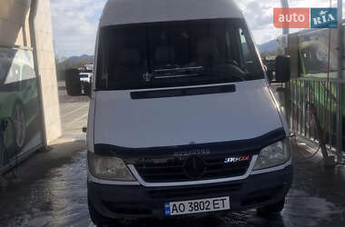 Mercedes-Benz Sprinter  2005