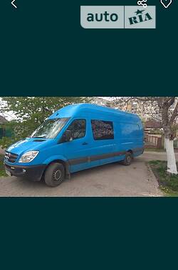 Mercedes-Benz Sprinter  2011