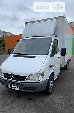 Mercedes-Benz Sprinter  2005