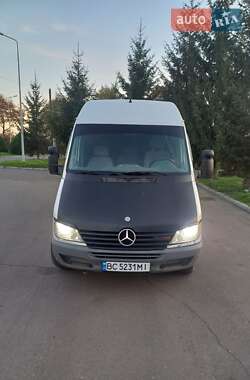 Mercedes-Benz Sprinter 2000