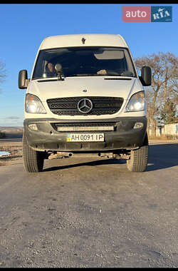Mercedes-Benz Sprinter  2013